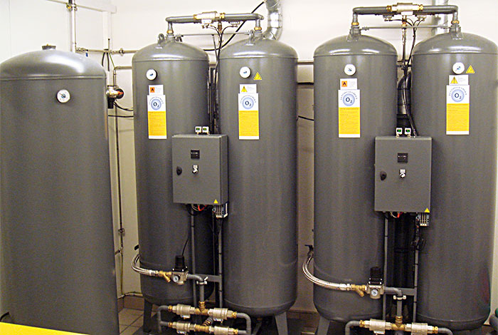 Sauerstoffgeneratoren mit Speichertank